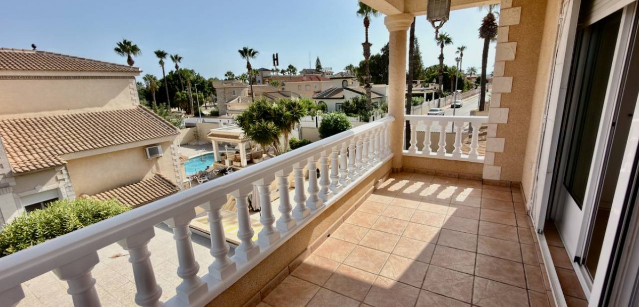 Venta - Villa -
Ciudad Quesada - Dona Pepa
