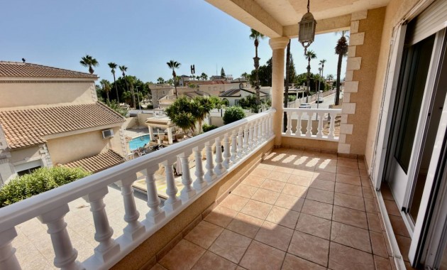 Venta - Villa -
Ciudad Quesada - Dona Pepa