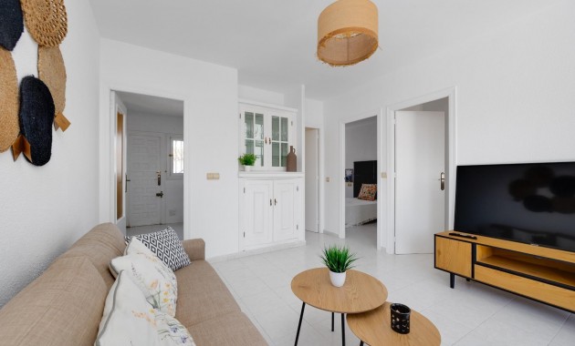 Venta - Apartamento / piso -
Torrevieja - Zona los Frutales