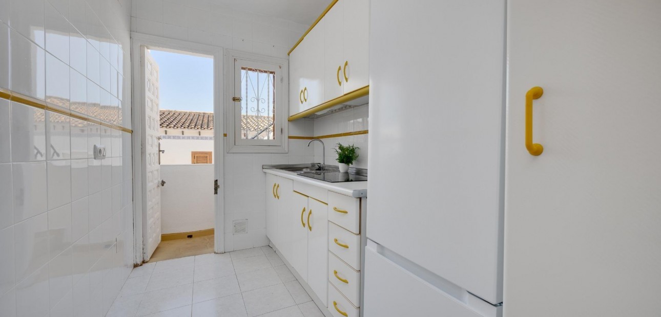 Venta - Apartamento / piso -
Torrevieja - Zona los Frutales