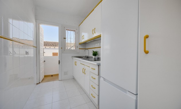 Venta - Apartamento / piso -
Torrevieja - Zona los Frutales