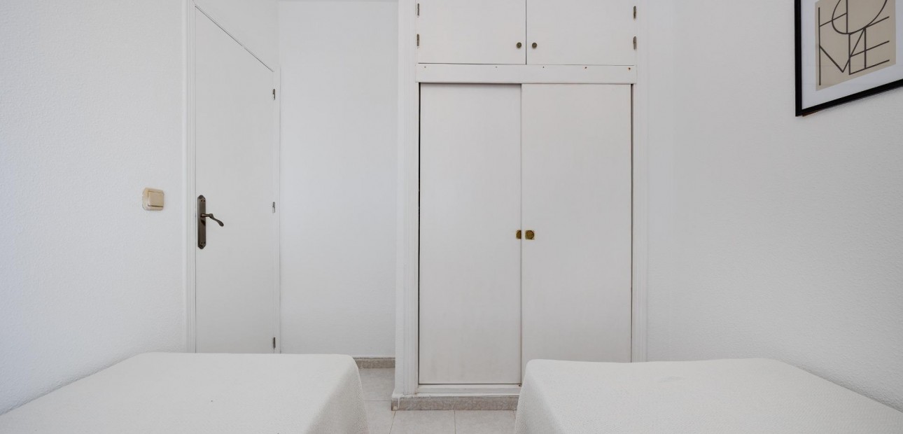 Venta - Apartamento / piso -
Torrevieja - Zona los Frutales