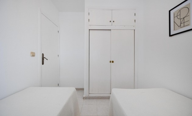Venta - Apartamento / piso -
Torrevieja - Zona los Frutales