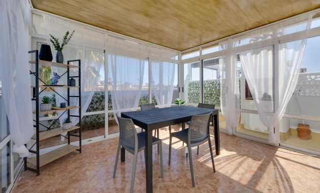 Venta - Apartamento / piso -
Torrevieja - Zona los Frutales