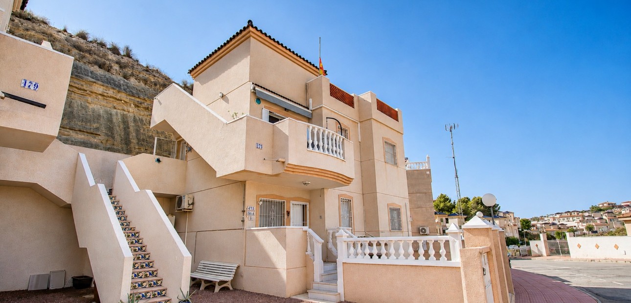 Venta - Apartamento / piso -
Ciudad Quesada - La Marquesa