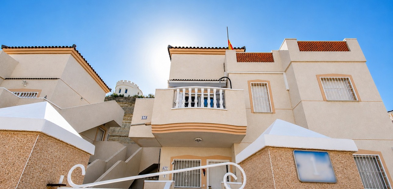 Venta - Apartamento / piso -
Ciudad Quesada - La Marquesa