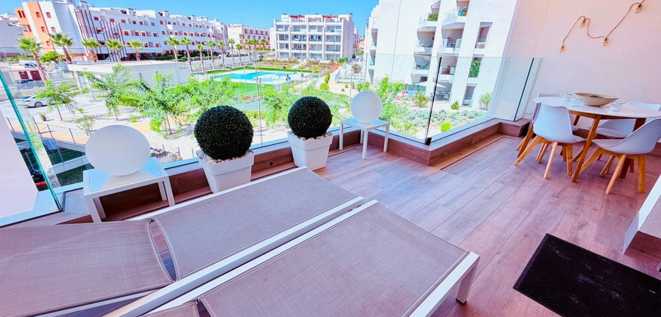 Venta - Apartamento / piso -
Orihuela Costa - Villamartin