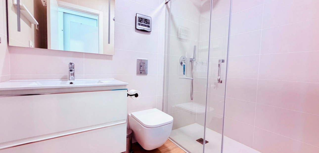 Venta - Apartamento / piso -
Orihuela Costa - Villamartin