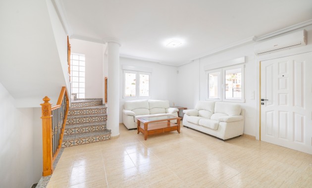 Venta - Detached Villa -
Orihuela Costa - Villamartin