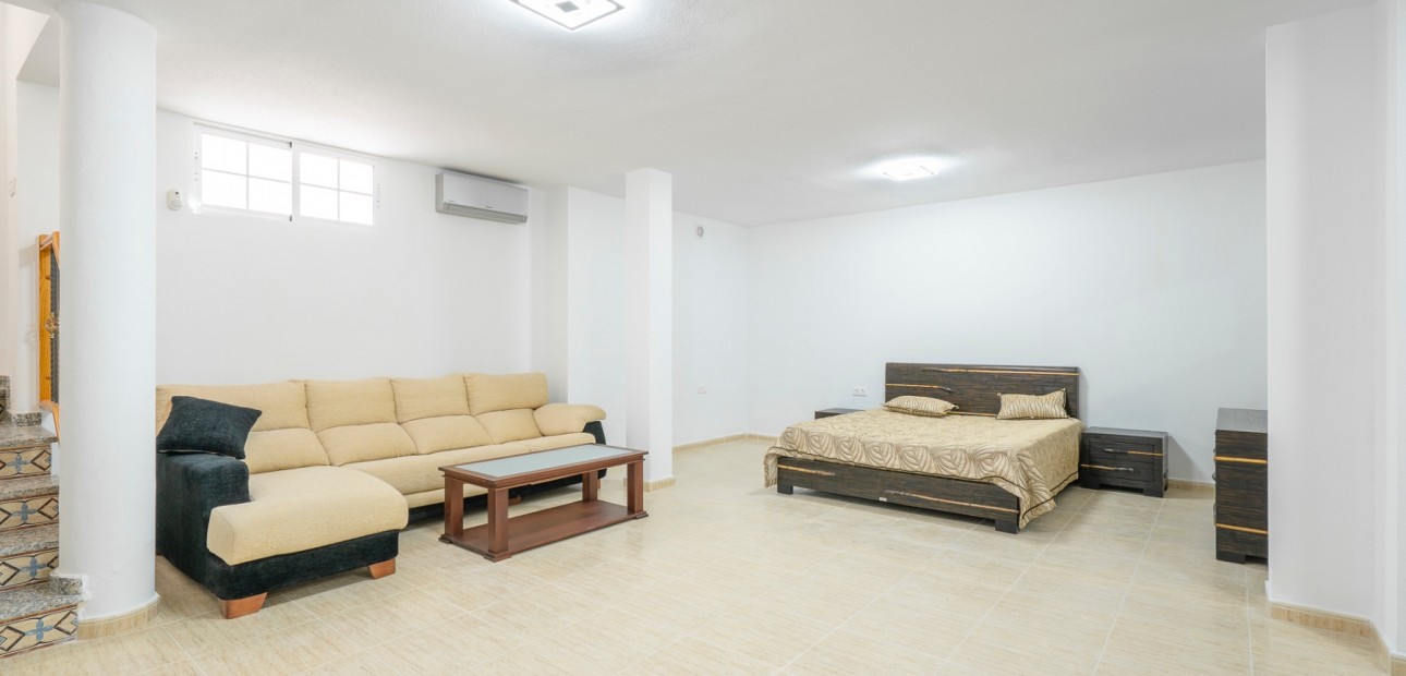 Venta - Detached Villa -
Orihuela Costa - Villamartin