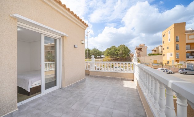 Venta - Detached Villa -
Orihuela Costa - Villamartin