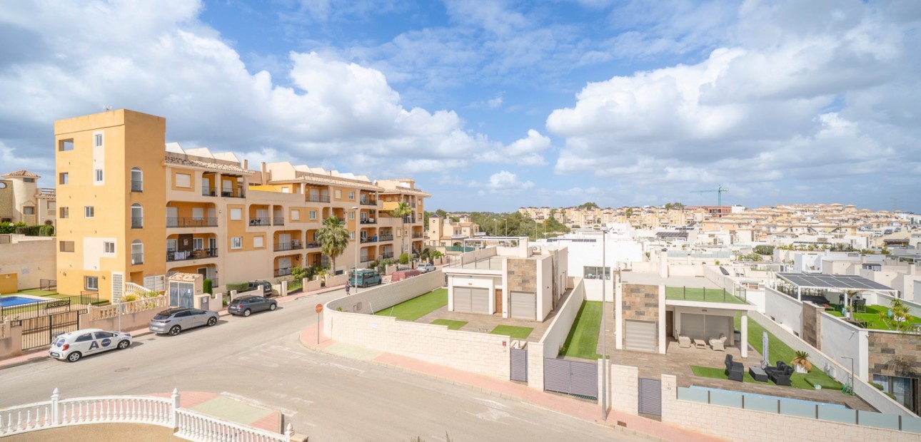 Venta - Detached Villa -
Orihuela Costa - Villamartin