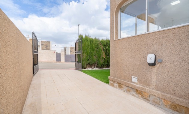 Venta - Detached Villa -
Orihuela Costa - Villamartin