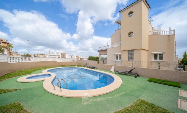Venta - Detached Villa -
Orihuela Costa - Villamartin