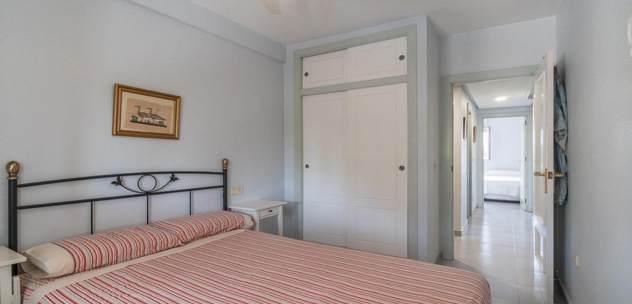 Venta - Apartamento / piso -
Orihuela Costa - Campoamor