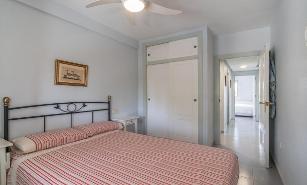 Venta - Apartamento / piso -
Orihuela Costa - Campoamor