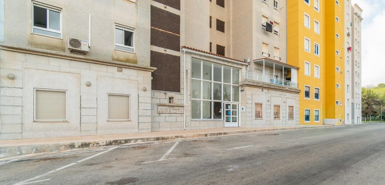 Venta - Apartamento / piso -
Orihuela Costa - Campoamor