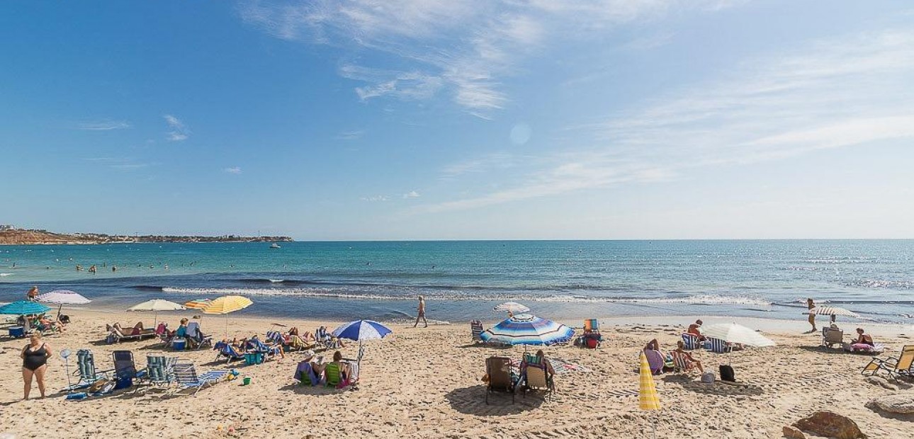 Venta - Apartamento / piso -
Orihuela Costa - Campoamor
