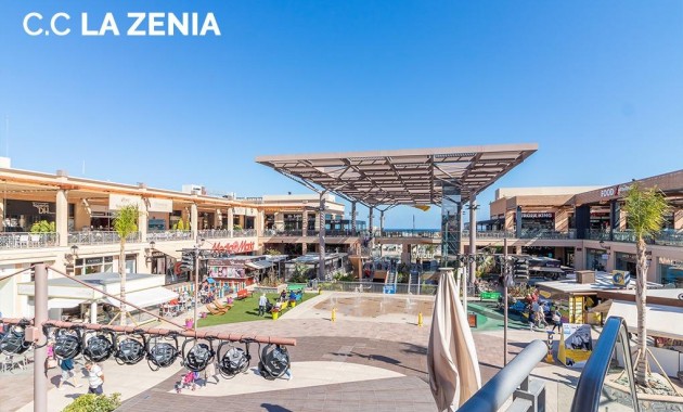 Venta - Apartamento / piso -
Orihuela Costa - Campoamor