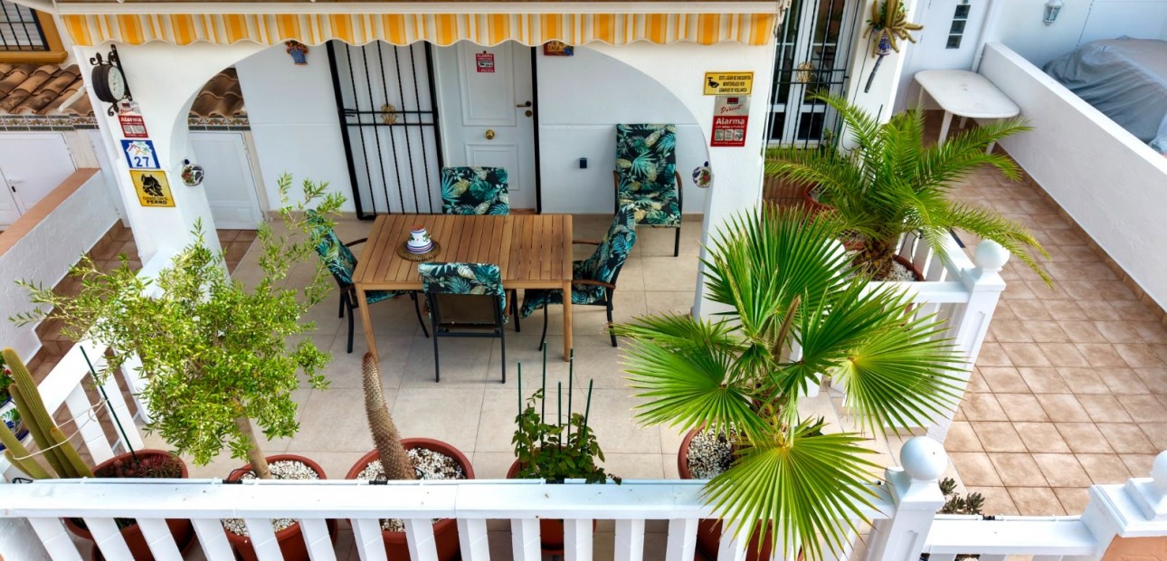 Venta - Semi Detached Villa -
Lomas de Cabo Roig - Orihuela Costa