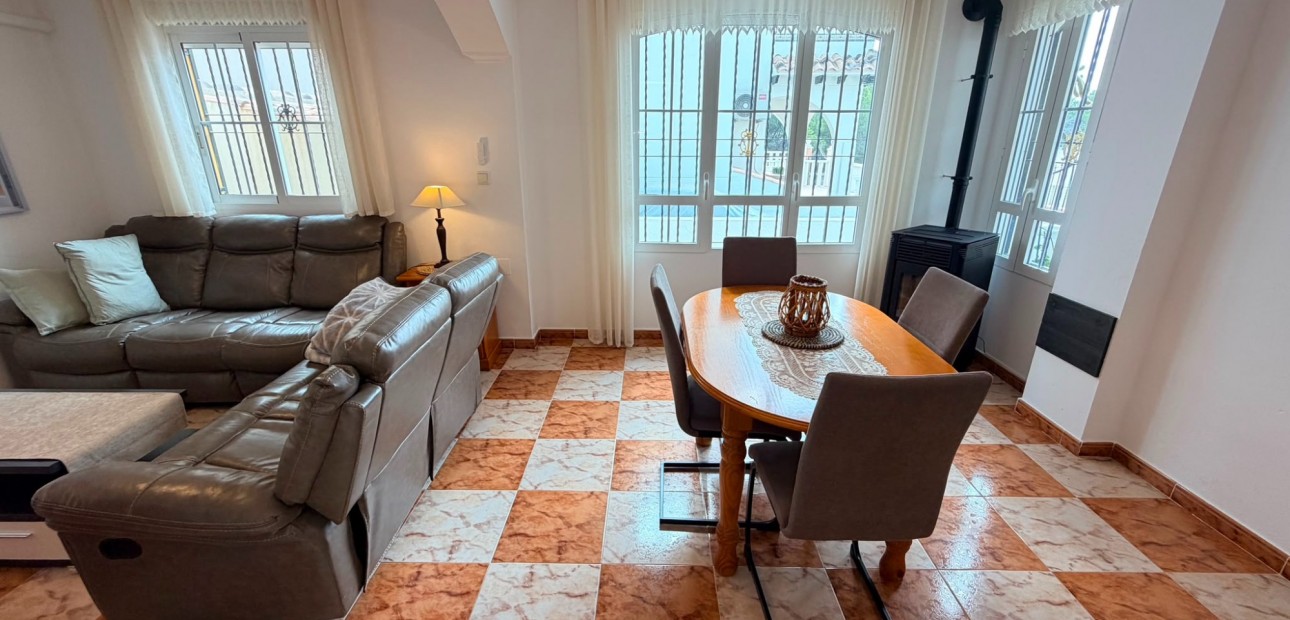 Venta - Semi Detached Villa -
Lomas de Cabo Roig - Orihuela Costa