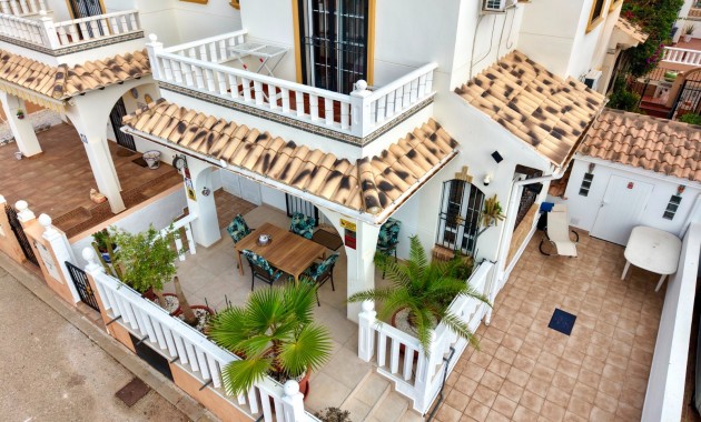 Venta - Semi Detached Villa -
Lomas de Cabo Roig - Orihuela Costa