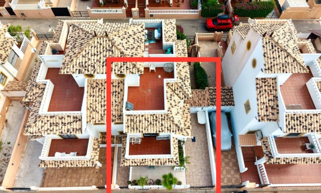 Venta - Semi Detached Villa -
Lomas de Cabo Roig - Orihuela Costa