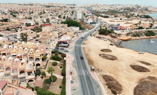 Venta - Terraced house -
Torrevieja - Los Frutales