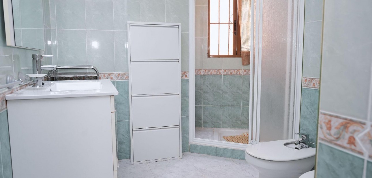 Venta - Terraced house -
Torrevieja - Los Frutales