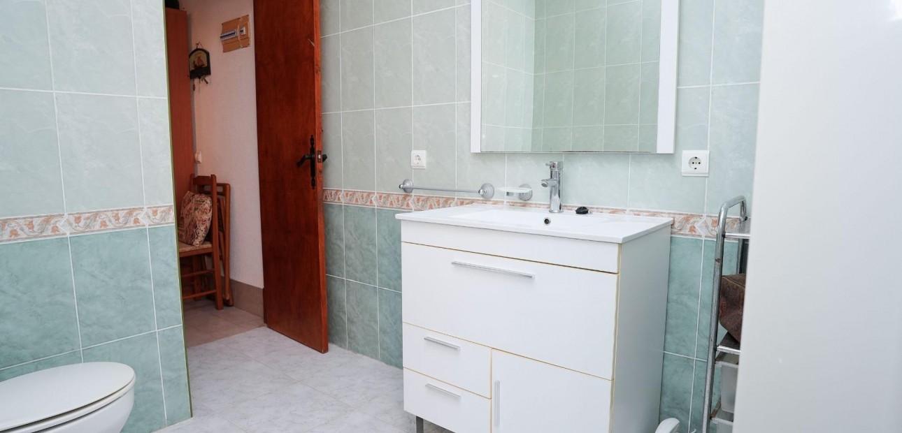 Venta - Terraced house -
Torrevieja - Los Frutales