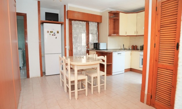 Venta - Terraced house -
Torrevieja - Los Frutales