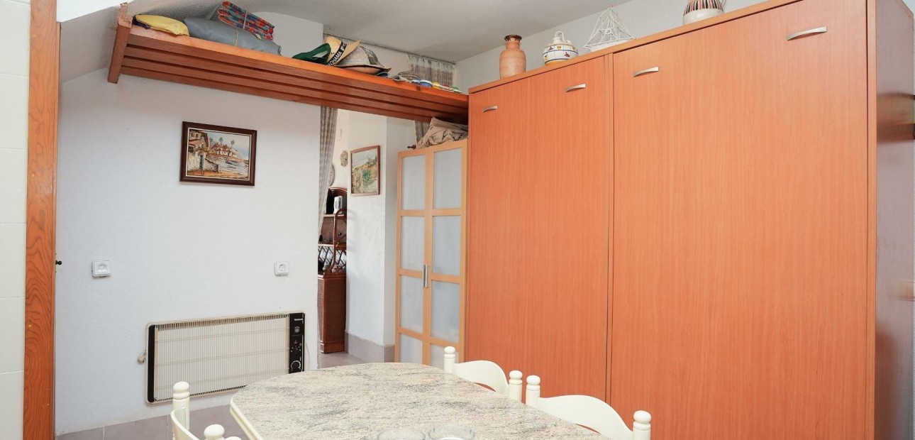 Venta - Terraced house -
Torrevieja - Los Frutales