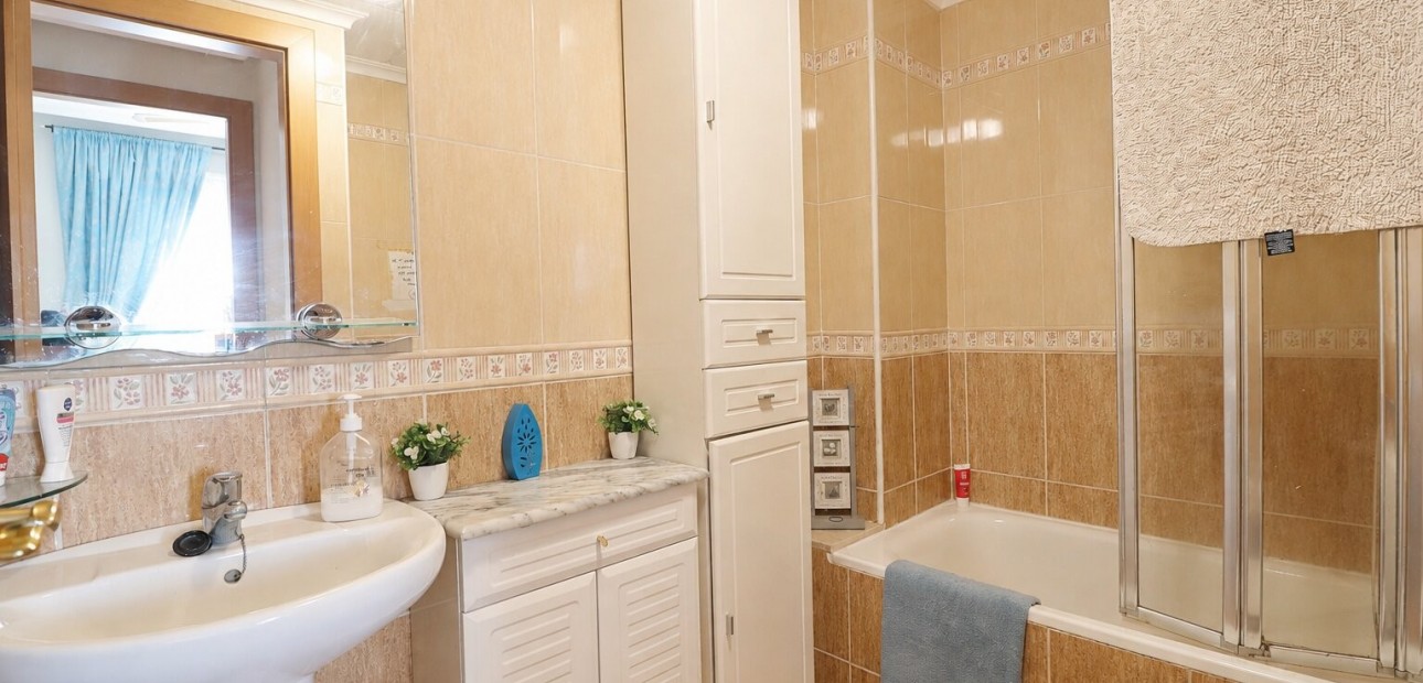 Venta - Apartamento / piso -
Rojales - Los Palacios
