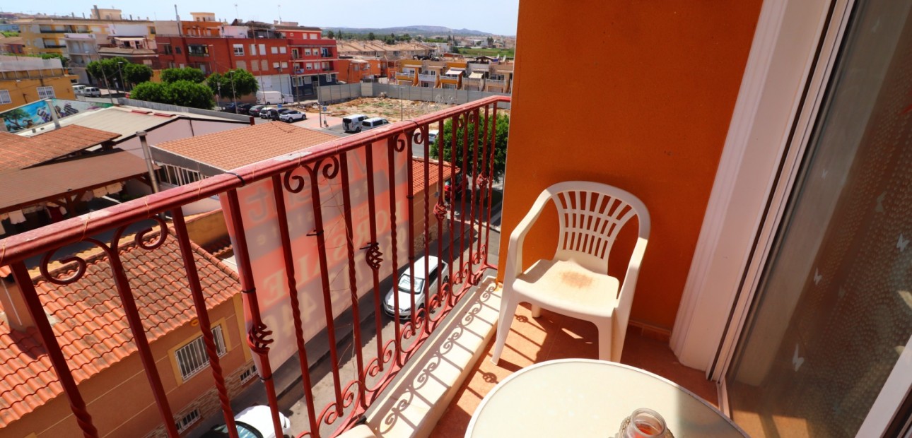 Venta - Apartamento / piso -
Rojales - Los Palacios