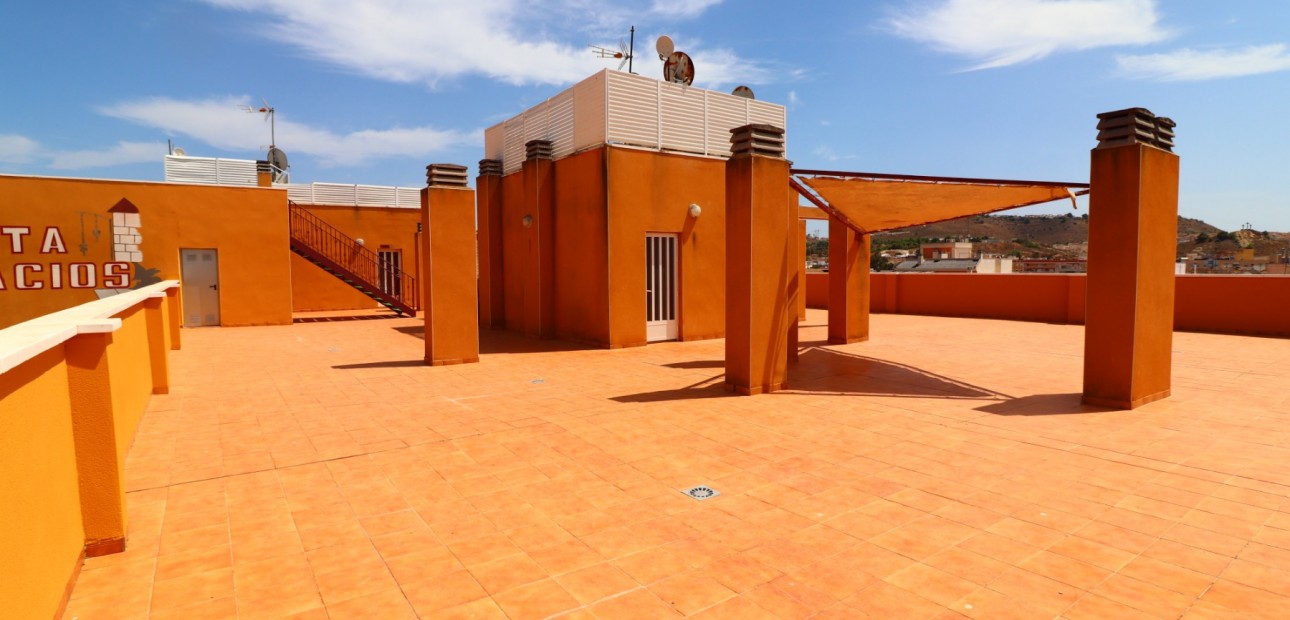 Venta - Apartamento / piso -
Rojales - Los Palacios
