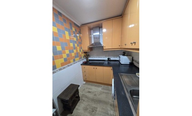 Sale - Apartment / flat -
Torrevieja - Centro