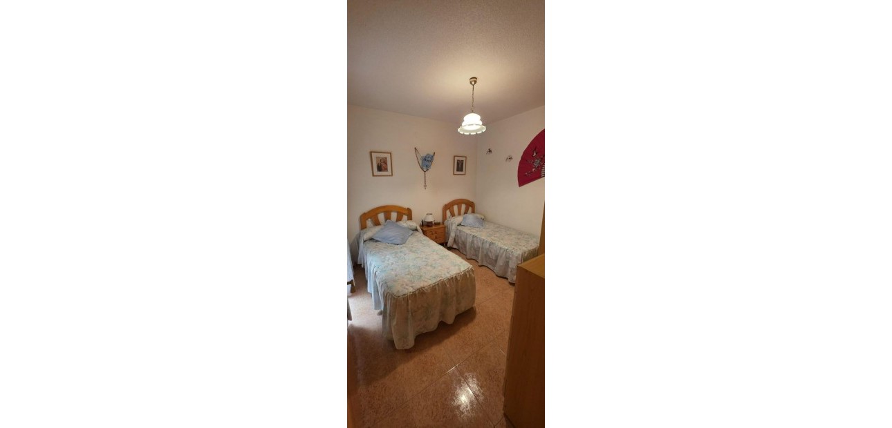 Venta - Apartamento / piso -
Torrevieja - Habaneras
