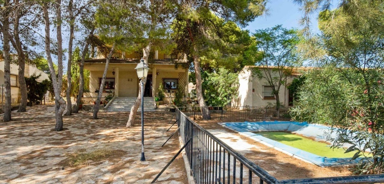 Venta - Villa -
Torrevieja - Los Balcones - Los Altos del Edén