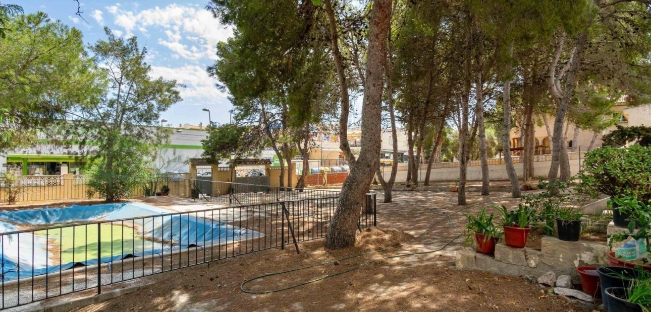 Venta - Villa -
Torrevieja - Los Balcones - Los Altos del Edén