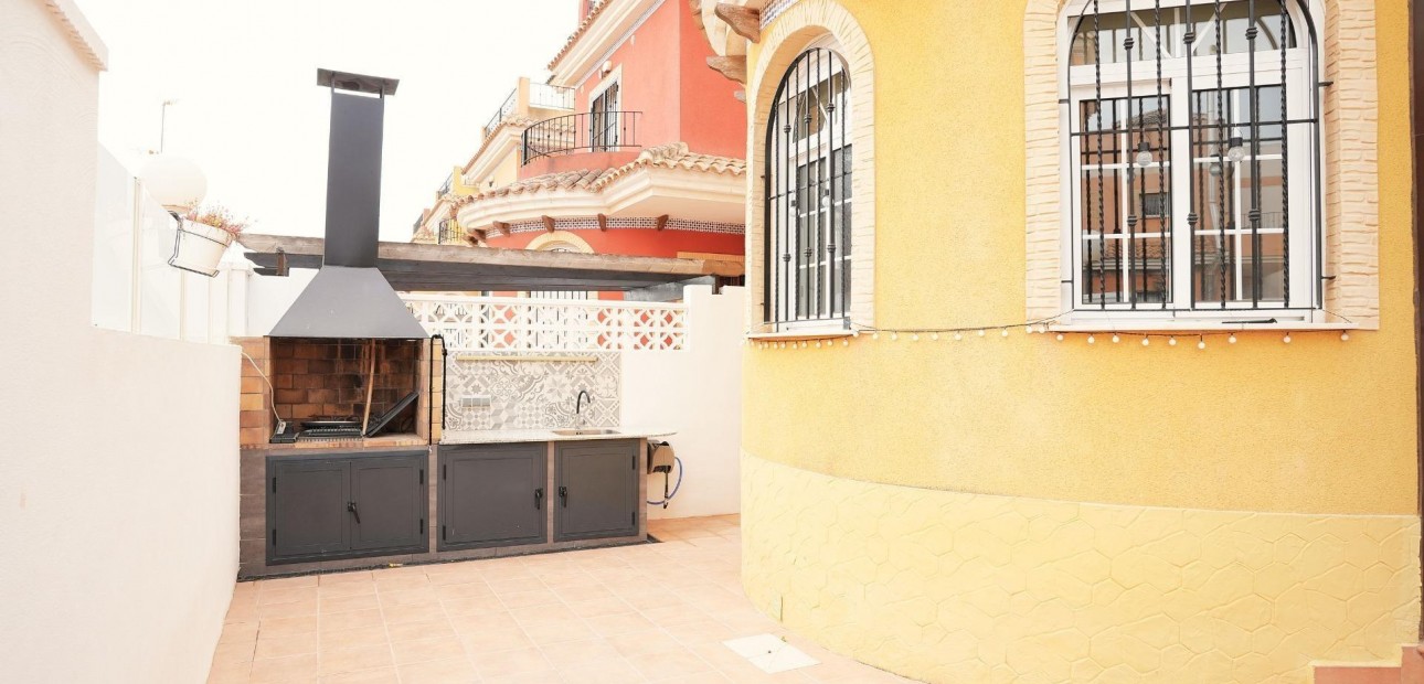 Venta - Villa -
Los Montesinos - Costa blanca sur