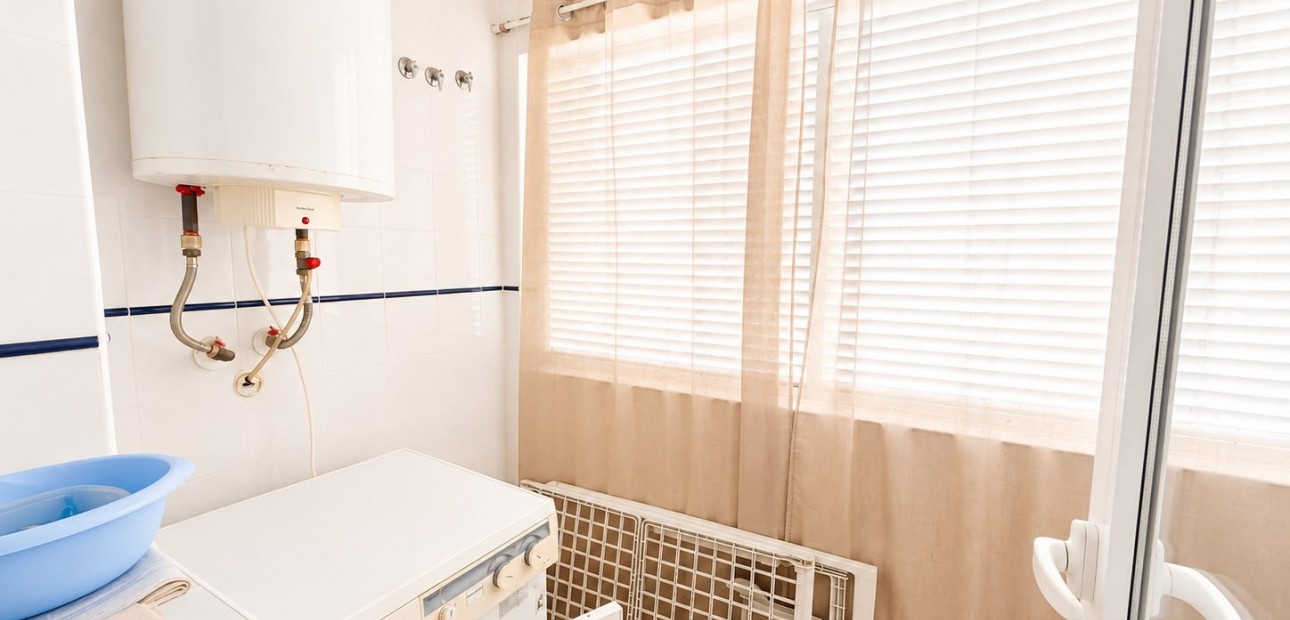 Venta - Apartamento / piso -
Orihuela Costa - Punta Prima