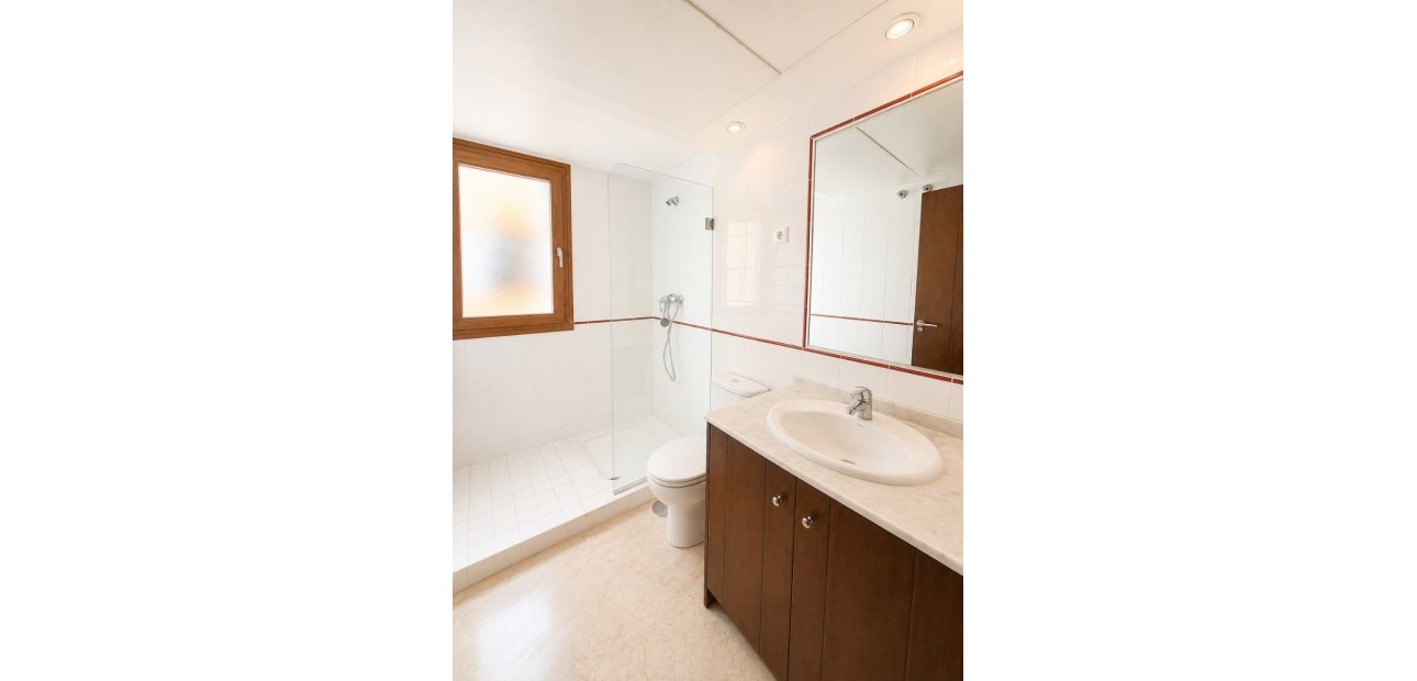 Venta - Apartamento / piso -
Orihuela Costa - Punta Prima