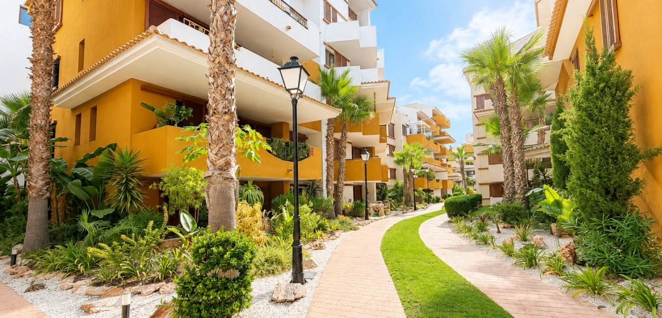 Venta - Apartamento / piso -
Orihuela Costa - Punta Prima