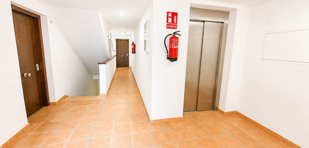 Venta - Apartamento / piso -
Orihuela Costa - Punta Prima