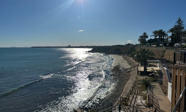 Venta - Apartamento / piso -
Orihuela Costa - Punta Prima