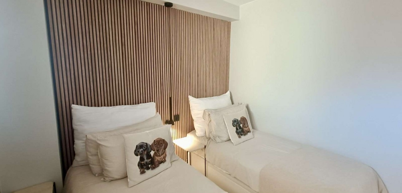 Venta - Apartamento / piso -
Torrevieja - Torrevieja - Centre