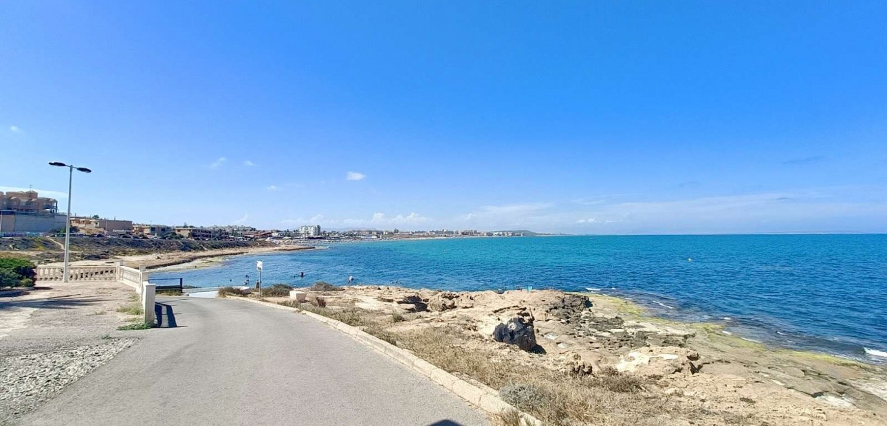 Venta - Apartamento / piso -
Torrevieja - Torrevieja - Centre