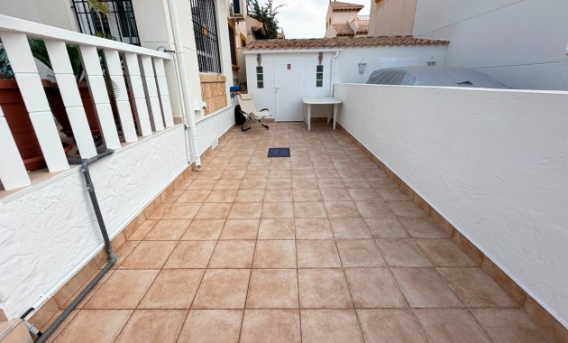 Herverkoop - Semi Detached Villa -
Orihuela Costa