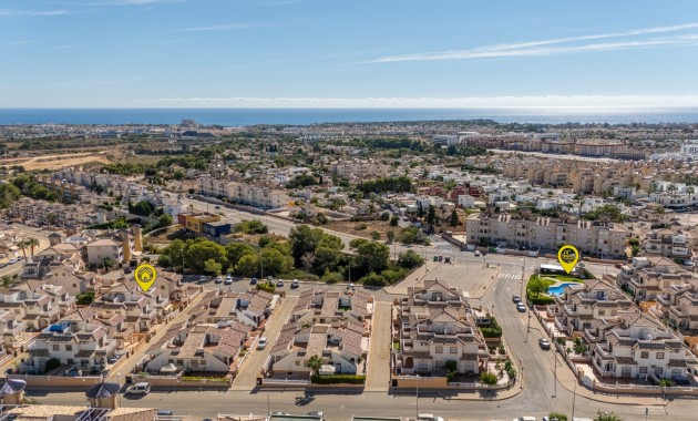 Herverkoop - Semi Detached Villa -
Orihuela Costa