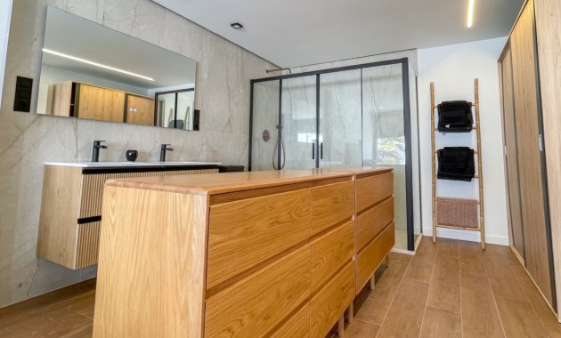 Venta - Adosado -
Torrevieja - Aguas Nuevas